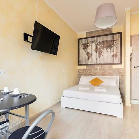 Private Suite In A Guest House With Private Bathroom N3 Ρώμη Εξωτερικό φωτογραφία